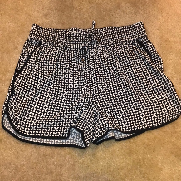 Ava Christine ladies shorts. Perfect for summer! - Picture 1 of 8